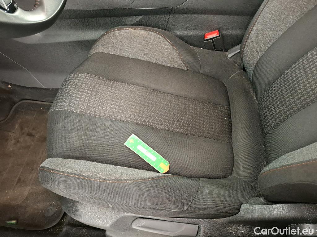  Peugeot  3008  Active Pack 1.5 HDi 130CV BVA8 E6d #21