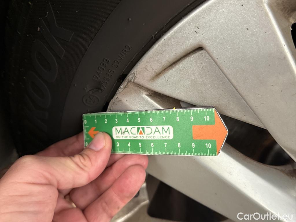  Peugeot  3008  II Active Pack 1.2 PureTech 130CV BVA8 E6d #14