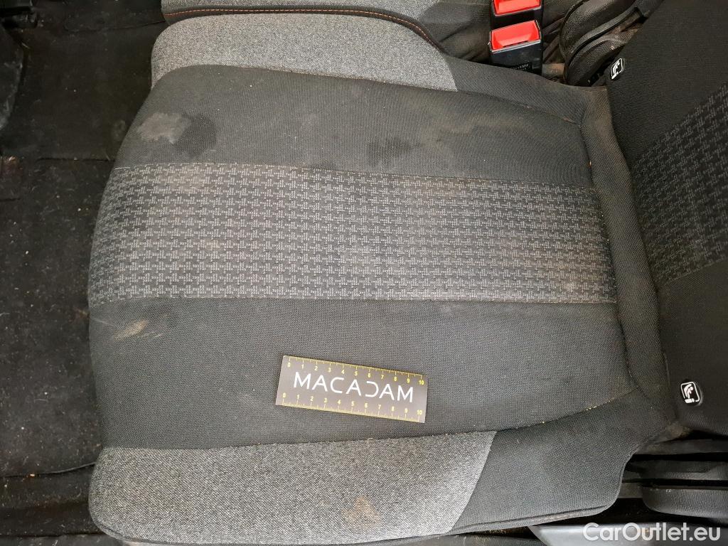  Peugeot  5008  Active Business 1.5 HDi 130CV BVA8 E6d #38