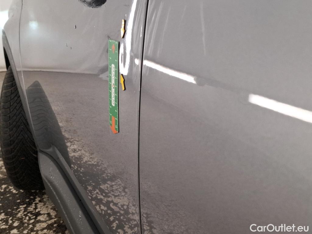  Peugeot  3008  Active Pack 1.5 HDi 130CV BVA8 E6d #28