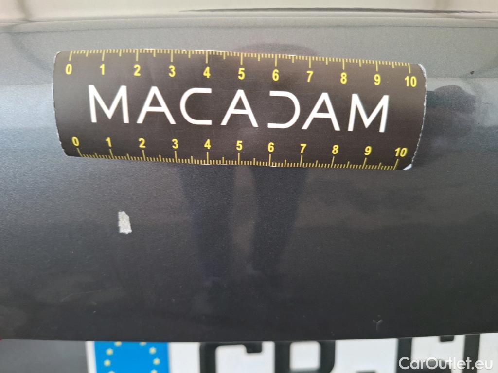  Bmw  Serie 1 BMW Série 1 / 2019 / 5P / Berline 1.5 116D DKG7 Business Design #58