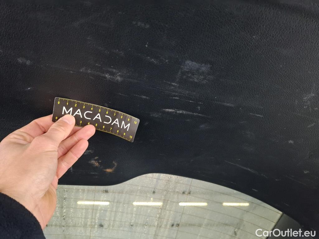  Mercedes  GLB MERCEDES-BENZ  / 2019 / 5P / SUV  200 d Progressive Line #10