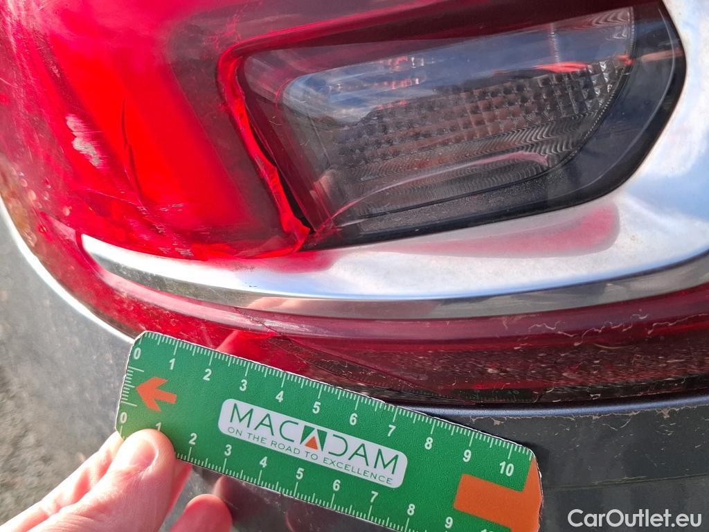  Opel  Insignia  B Sports Tourer Business Elegance 1.6 CDTI 135CV BVA6 E6dT #9