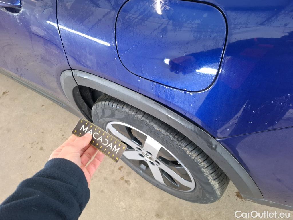  Mercedes  GLB MERCEDES-BENZ  / 2019 / 5P / SUV  200 d Progressive Line #28