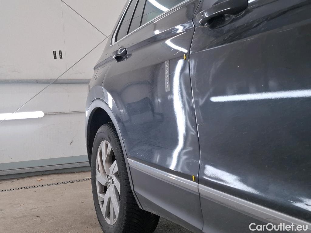  Volkswagen  Tiguan VOLKSWAGEN  / 2020 / 5P / SUV 2.0 TDI 150 DSG7 Elegance Exclusive #4