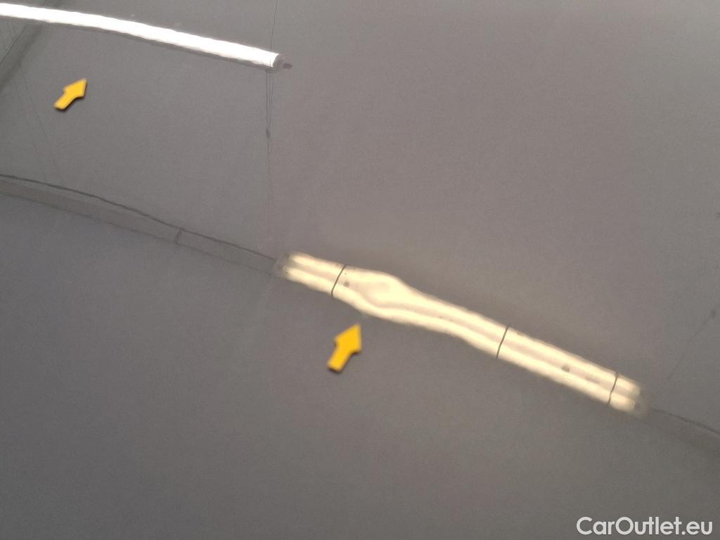  Bmw  Serie 1 BMW Série 1 / 2019 / 5P / Berline 1.5 116D DKG7 Business Design #10