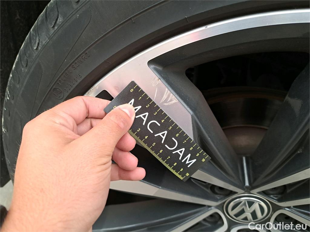  Volkswagen  Tiguan  5p SUV 2.0 TDI 150 DSG7 Carat #38