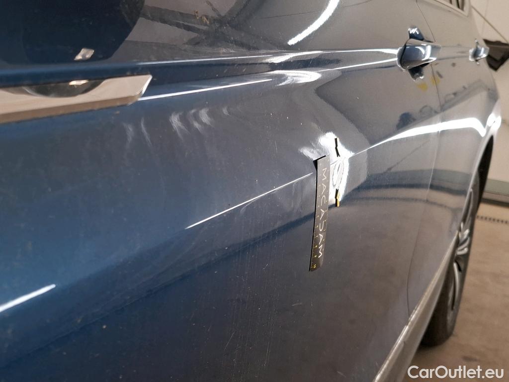  Volkswagen  Tiguan VOLKSWAGEN  Allspace  2017  5P  SUV 2 0 TDI 150 DSG7 Carat Exclusive #39