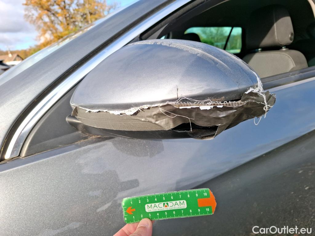  Opel  Insignia  B Sports Tourer Business Elegance 1.6 CDTI 135CV BVA6 E6dT #1