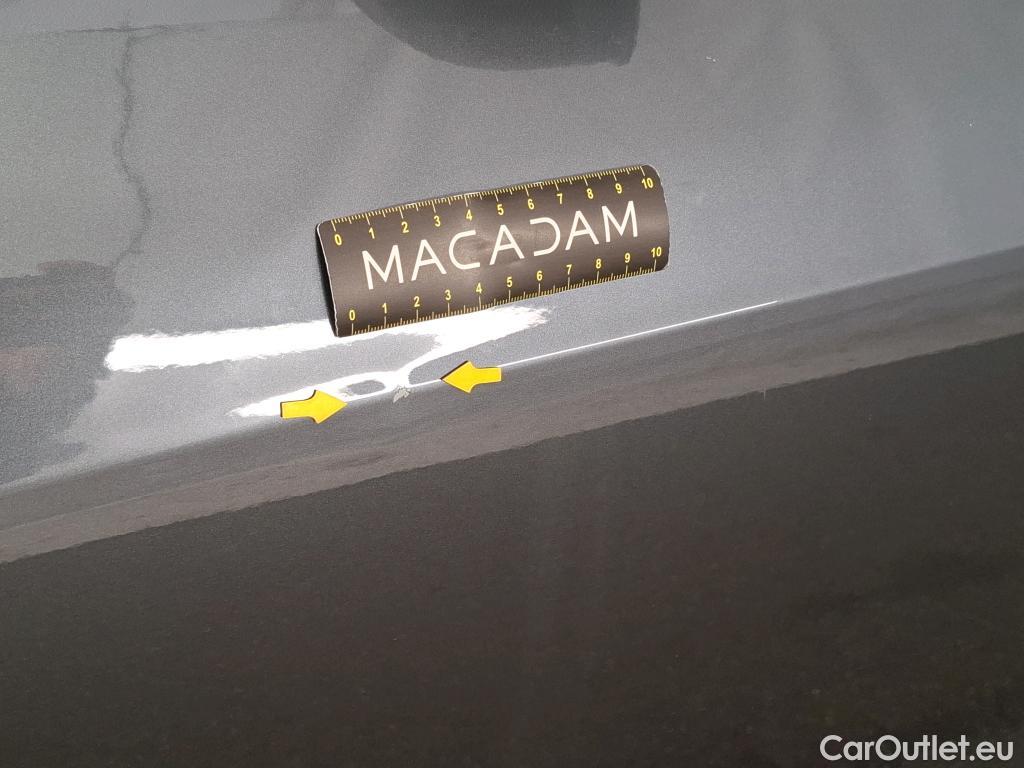  Bmw  Serie 1 BMW Série 1 / 2019 / 5P / Berline 1.5 116D DKG7 Business Design #41