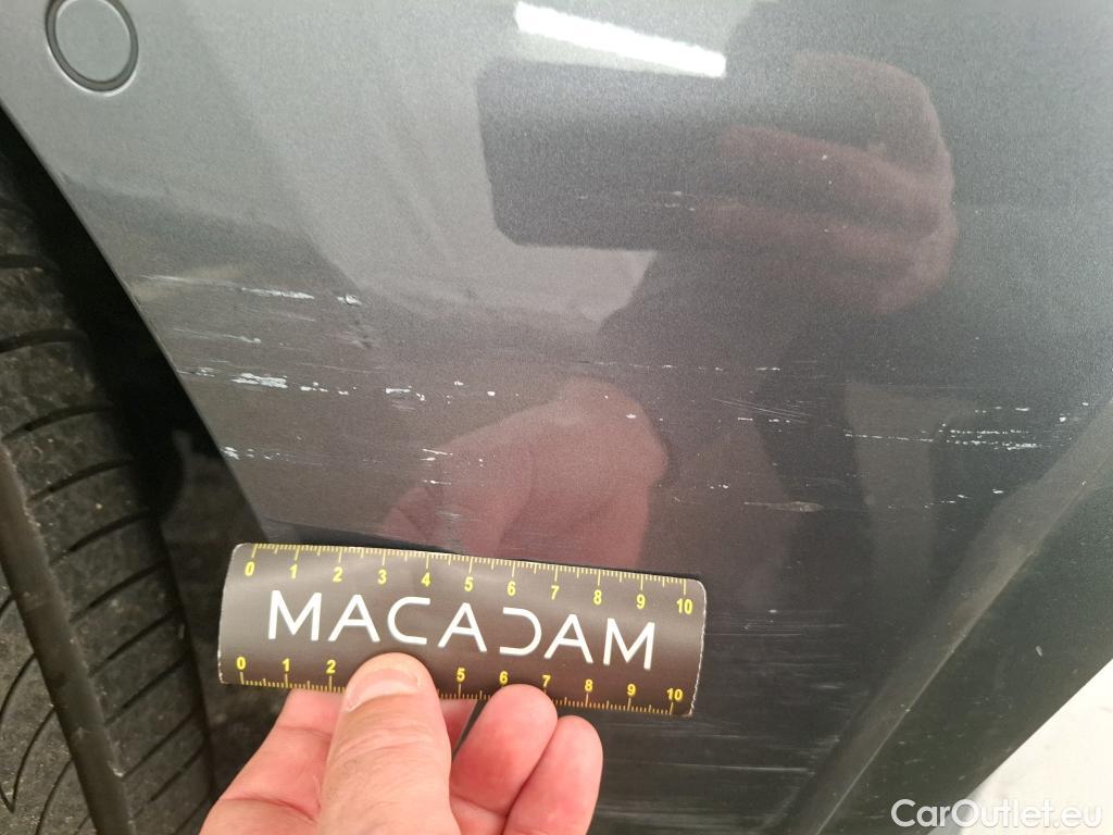  Bmw  Serie 1 BMW Série 1 / 2019 / 5P / Berline 1.5 116D DKG7 Business Design #17