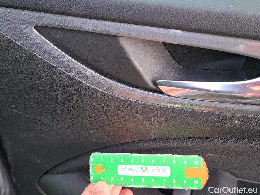  Opel  Insignia  B Sports Tourer Business Elegance 1.6 CDTI 135CV BVA6 E6dT #46