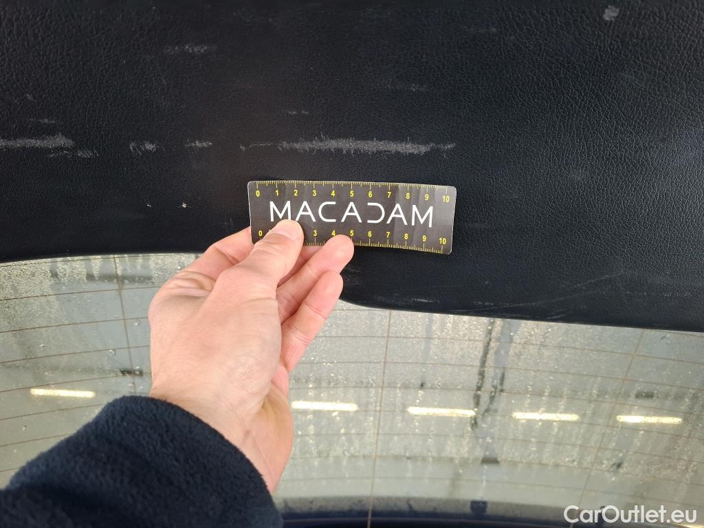  Mercedes  GLB MERCEDES-BENZ  / 2019 / 5P / SUV  200 d Progressive Line #9