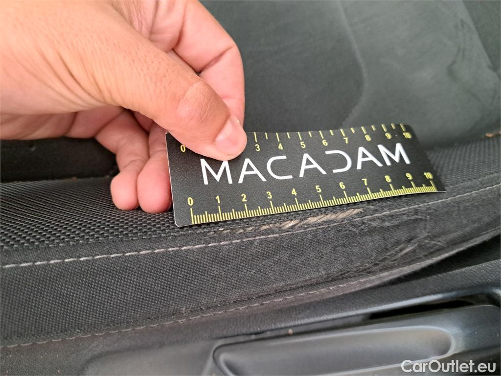  Volkswagen  Tiguan  5p SUV 2.0 TDI 150 DSG7 Carat #2