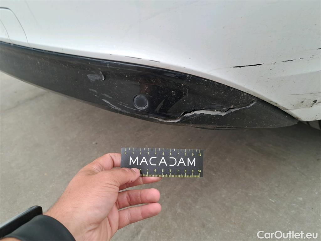  Volkswagen  Tiguan  5p SUV 2.0 TDI 150 DSG7 Carat #9