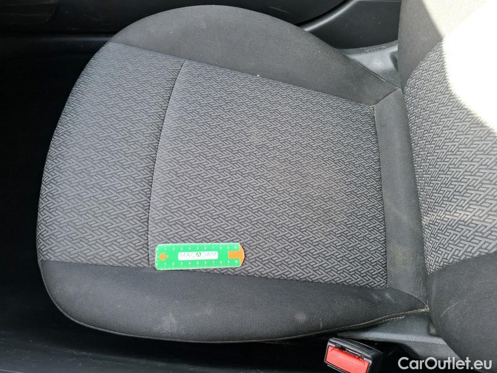  Opel  Insignia  B Sports Tourer Business Elegance 1.6 CDTI 135CV BVA6 E6dT #75