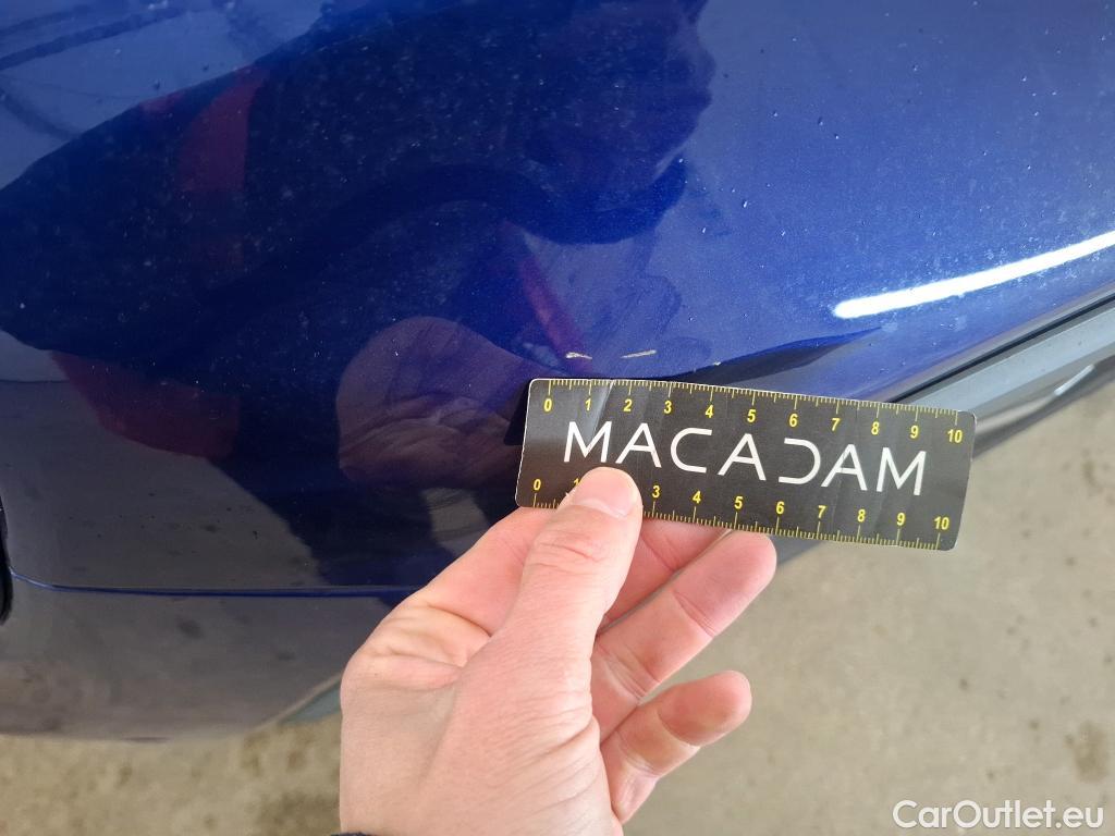  Mercedes  GLB MERCEDES-BENZ  / 2019 / 5P / SUV  200 d Progressive Line #22