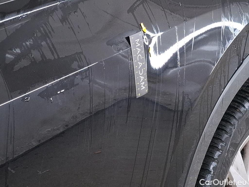  Volkswagen  Tiguan VOLKSWAGEN  / 2020 / 5P / SUV 2.0 TDI 150 DSG7 Elegance Exclusive #24