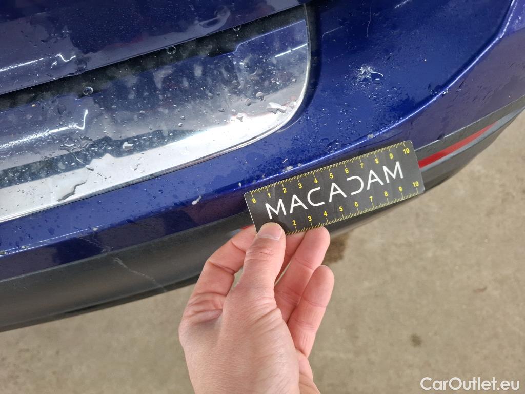  Mercedes  GLB MERCEDES-BENZ  / 2019 / 5P / SUV  200 d Progressive Line #43