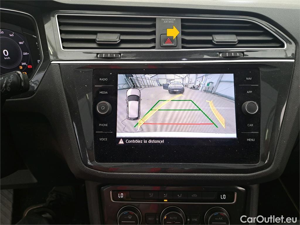  Volkswagen  Tiguan  5p SUV 2.0 TDI 150 DSG7 Carat #24