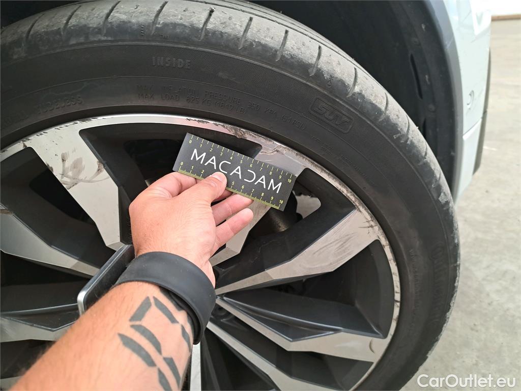  Volkswagen  Tiguan  5p SUV 2.0 TDI 150 DSG7 Carat #44