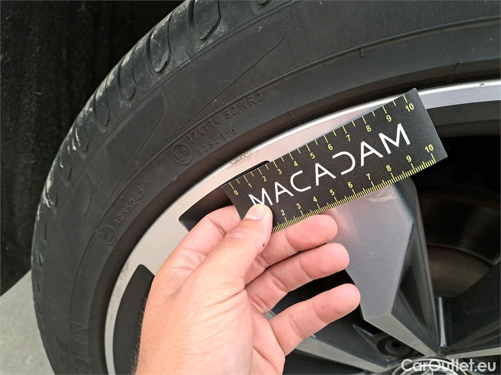  Volkswagen  Tiguan  5p SUV 2.0 TDI 150 DSG7 Carat #39