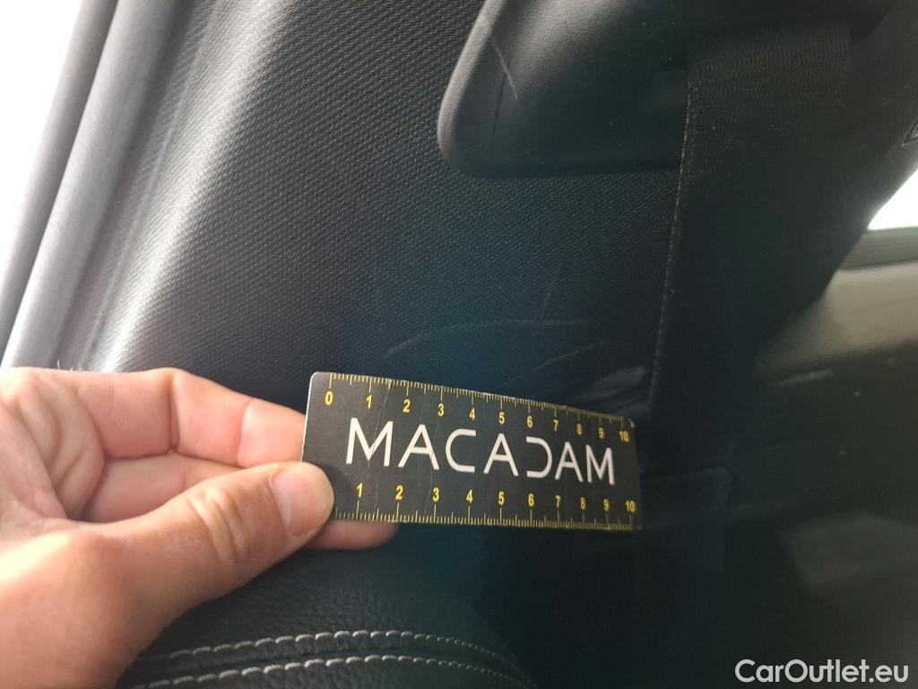  Mercedes  GLB MERCEDES-BENZ  / 2019 / 5P / SUV  200 d Progressive Line #36