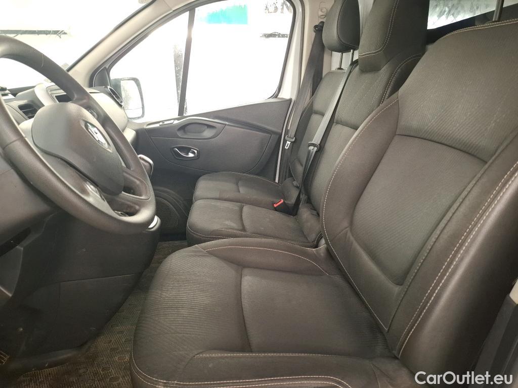  Renault  Trafic RENAULT  / 2019 / 4P / Fourgon tole FG GCF L1H1 1000 Energy dCi 145 EDC #31