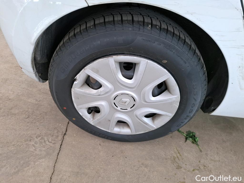  Renault  Clio  IV Air 1.5 dCi 75CV BVM5 E6 #68