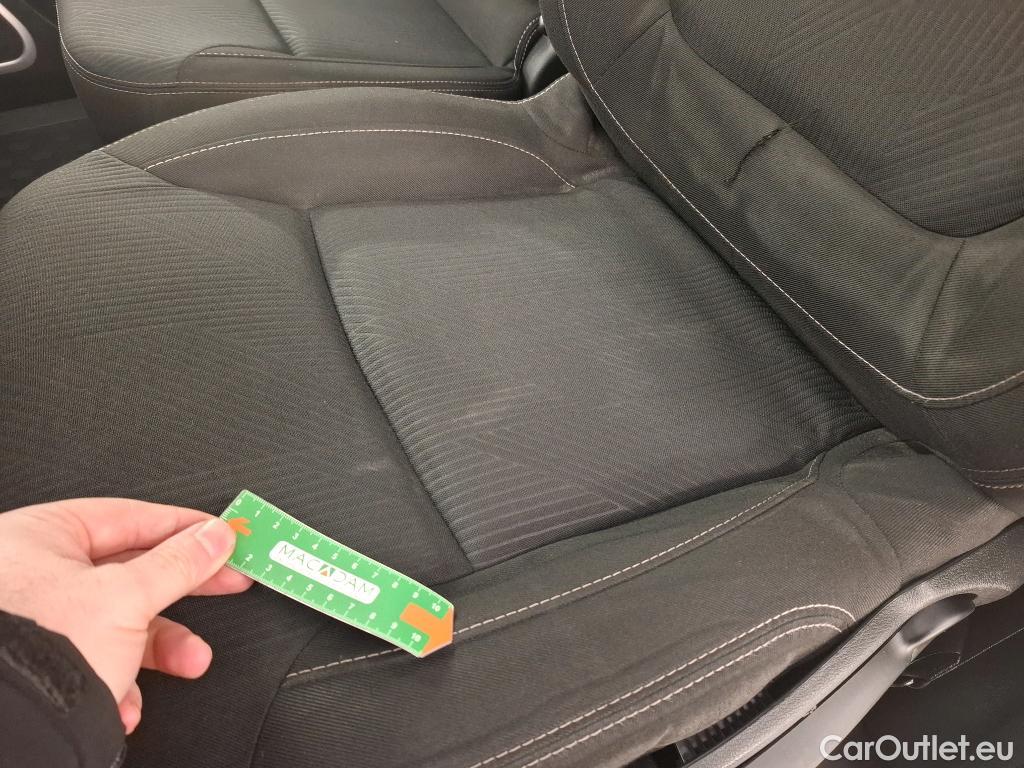  Renault  Trafic  III Fourgon Grand Confort L2H1 1200 1.6 dCi 125CV BVM6 E6 #51