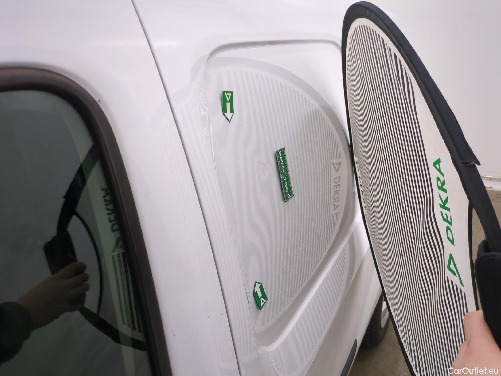  Renault  Kangoo  Express Maxi Extra (Série Spéciale) 1.5 #82