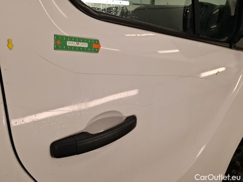  Renault  Trafic RENAULT  / 2019 / 4P / Fourgon tole FG GCF L1H1 1000 Energy dCi 145 EDC #16