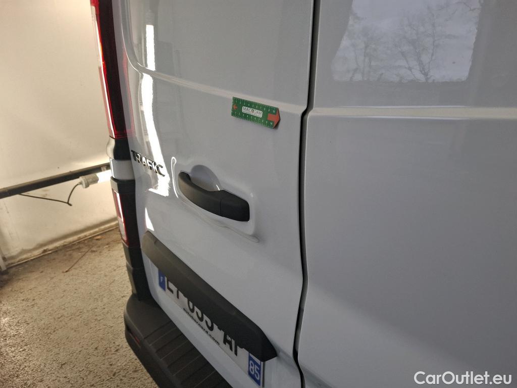  Renault  Trafic  III Fourgon Grand Confort L2H1 1200 1.6 dCi 125CV BVM6 E6 #29