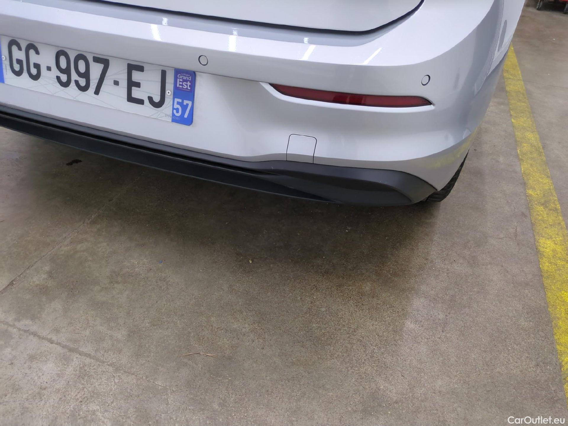  Volkswagen  Golf  VOLKSWAGEN / 2020 / 5P / Berline 2.0 TDI SCR 115 DSG7 Life Busi #27