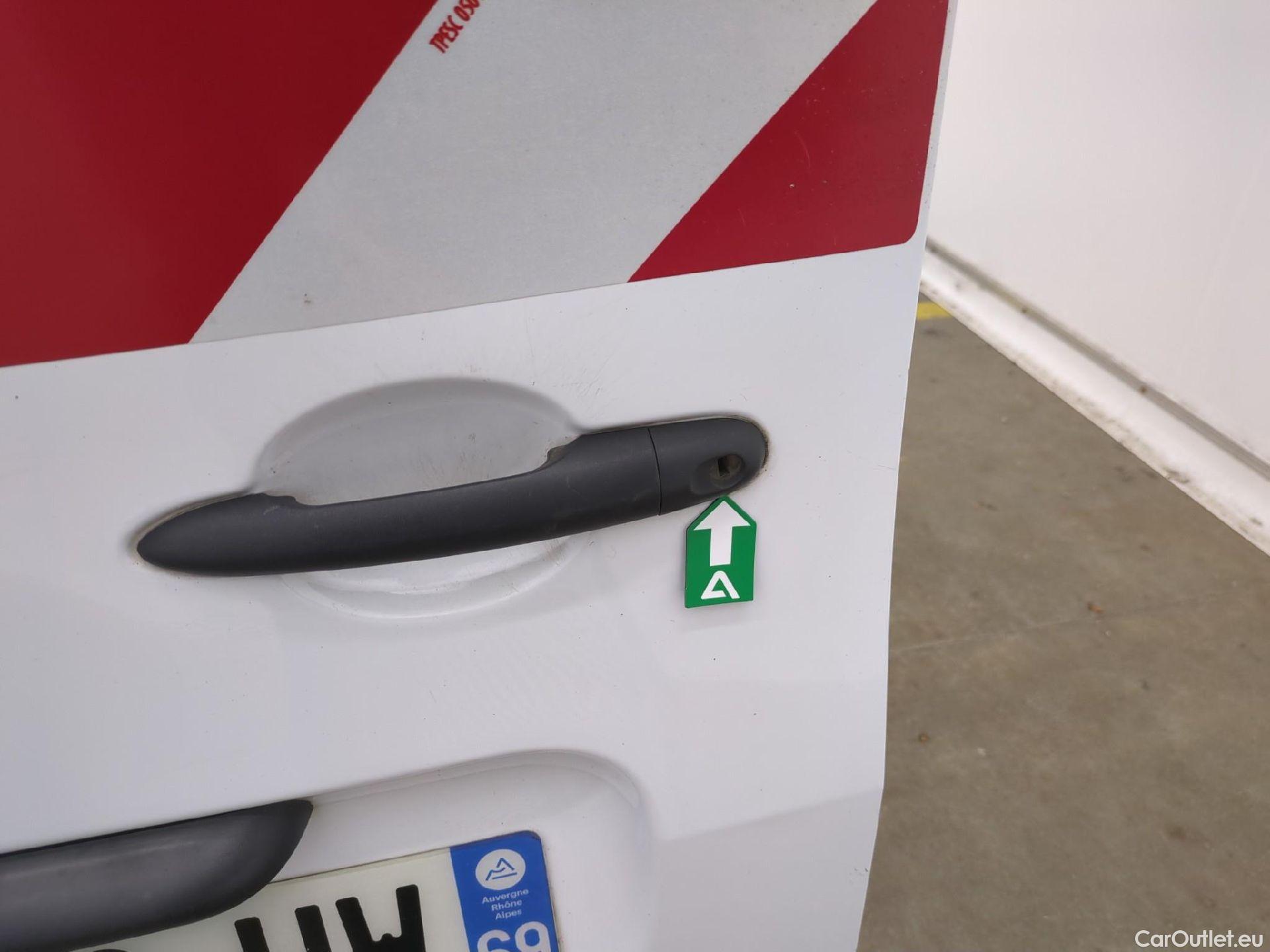  Renault  Kangoo  Express Maxi Extra (Série Spéciale) 1.5 #94