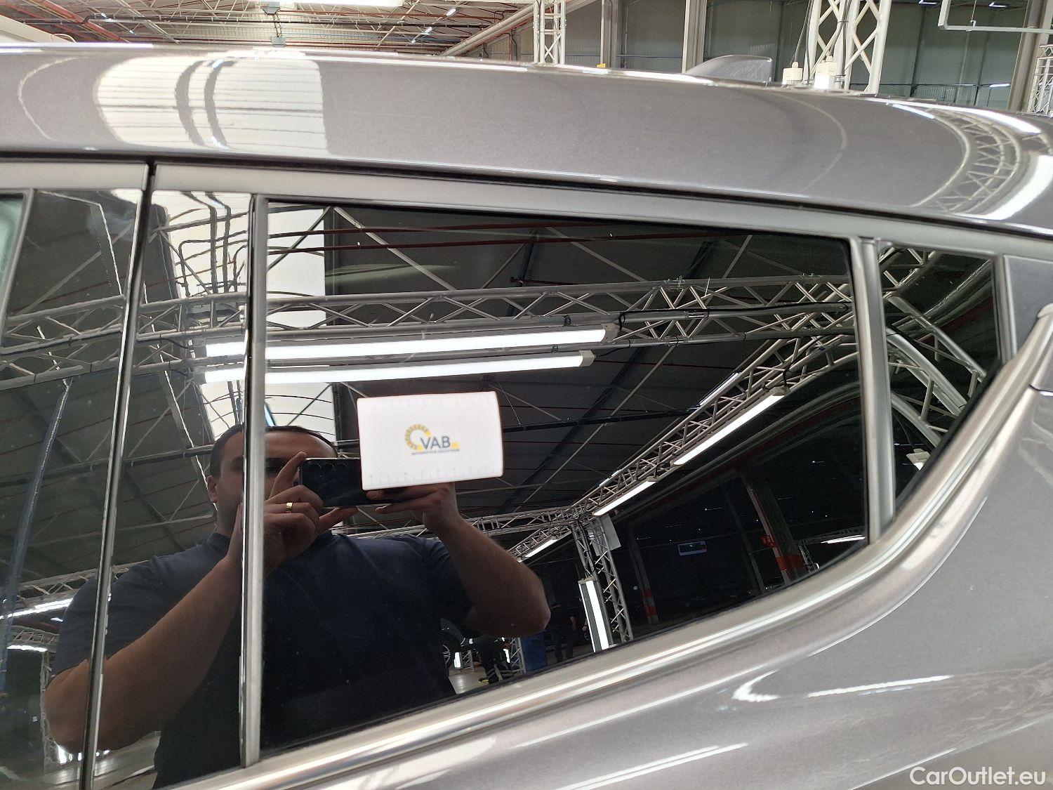  Toyota  C-HR Toyota,  '16, Toyota  2.0 VVT i-Hybrid C-Hic Mono-Tone E-CVT #3