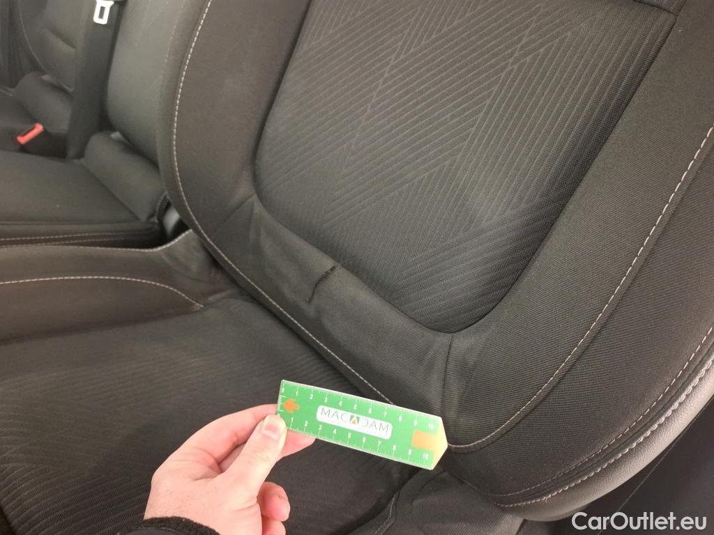  Renault  Trafic  III Fourgon Grand Confort L2H1 1200 1.6 dCi 125CV BVM6 E6 #52