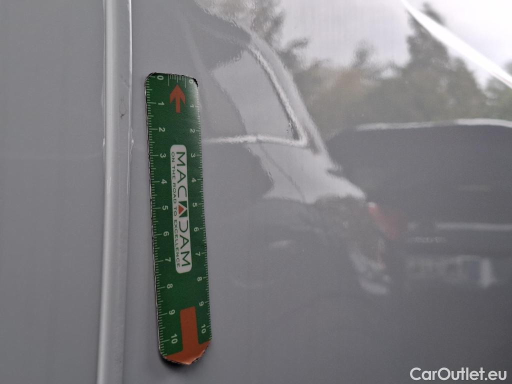  Renault  Trafic  Furgon Grand Confort L2H2 1200 1.6 dCi 125CV BVM6 E6 #4