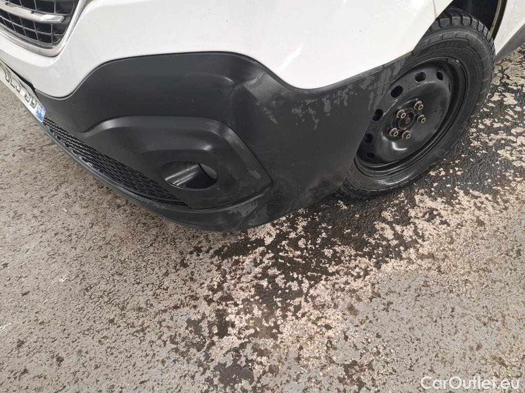  Renault  Trafic RENAULT  / 2019 / 4P / Fourgon tole FG GCF L1H1 1000 Energy dCi 145 EDC #1