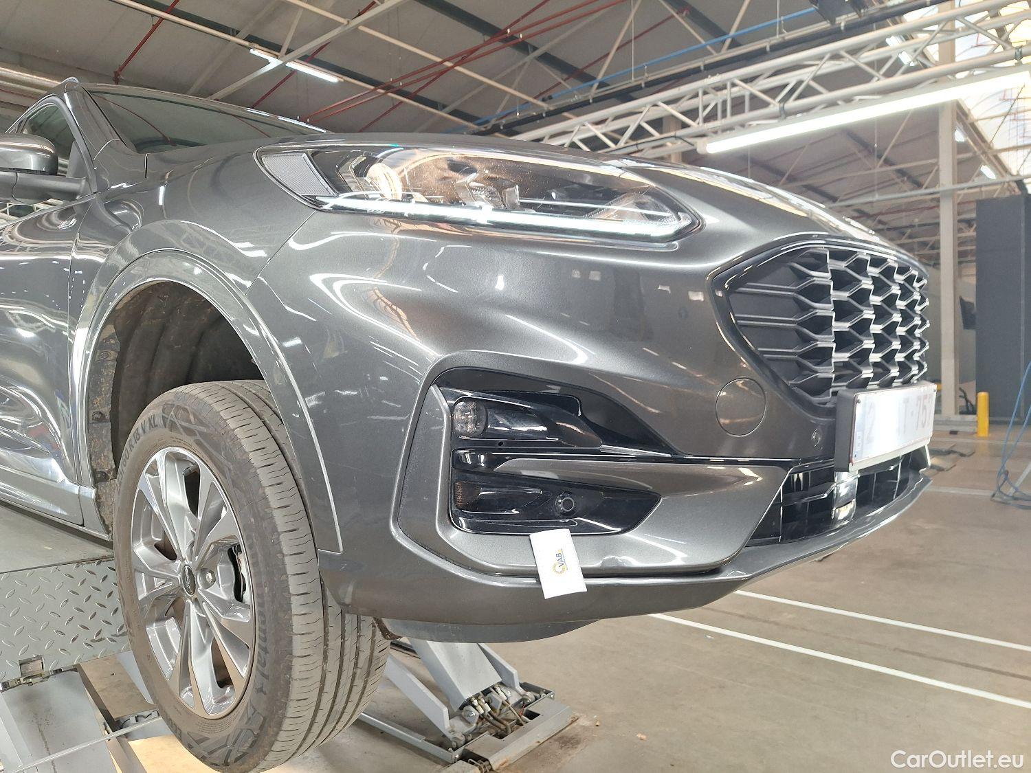  Ford  Kuga Ford,  '19 PHEV, Ford  2.5i PHEV Aut. 165kW ST-Line 5d #3