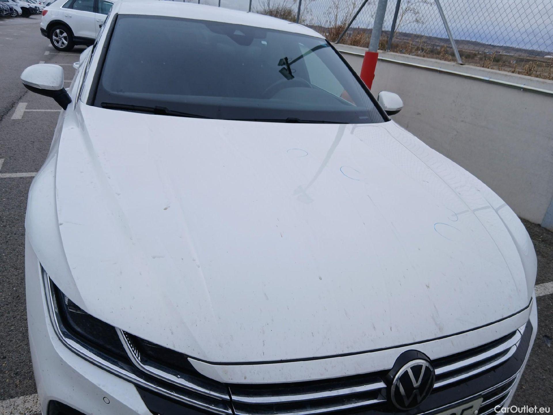  Volkswagen  Arteon VOLKSWAGEN  / 2020 / 5P / berlina con portón R-Line 2.0 TDI 147kW (200CV) DSG #53
