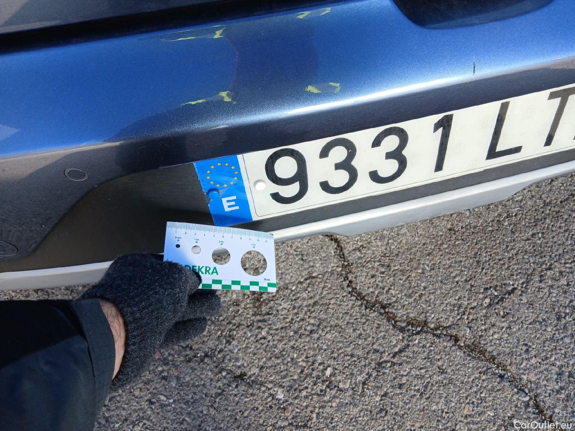  KIA  Niro KIA  / 2019 / 5P / crossover 1.6 GDi HEV 104kW (141CV) Drive #14