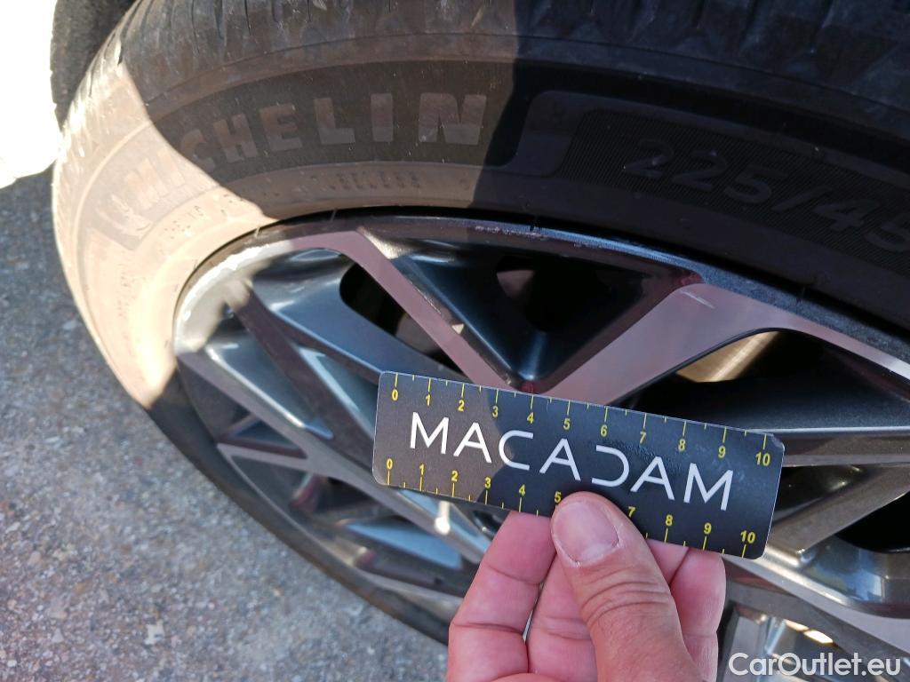  Hyundai  Konna HYUNDAI Kona / 2020 / 5P / todoterreno 1.6 GDI HEV Style Sky DCT #2