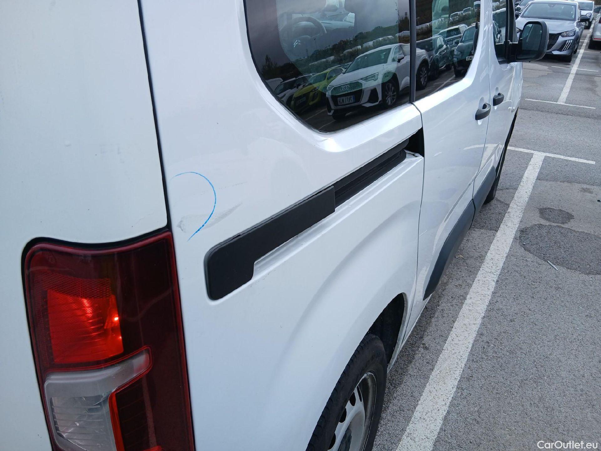  Citroen  Berlingo CITROEN  COMBI Talla M BlueHDi 100 S&S LIVE #25