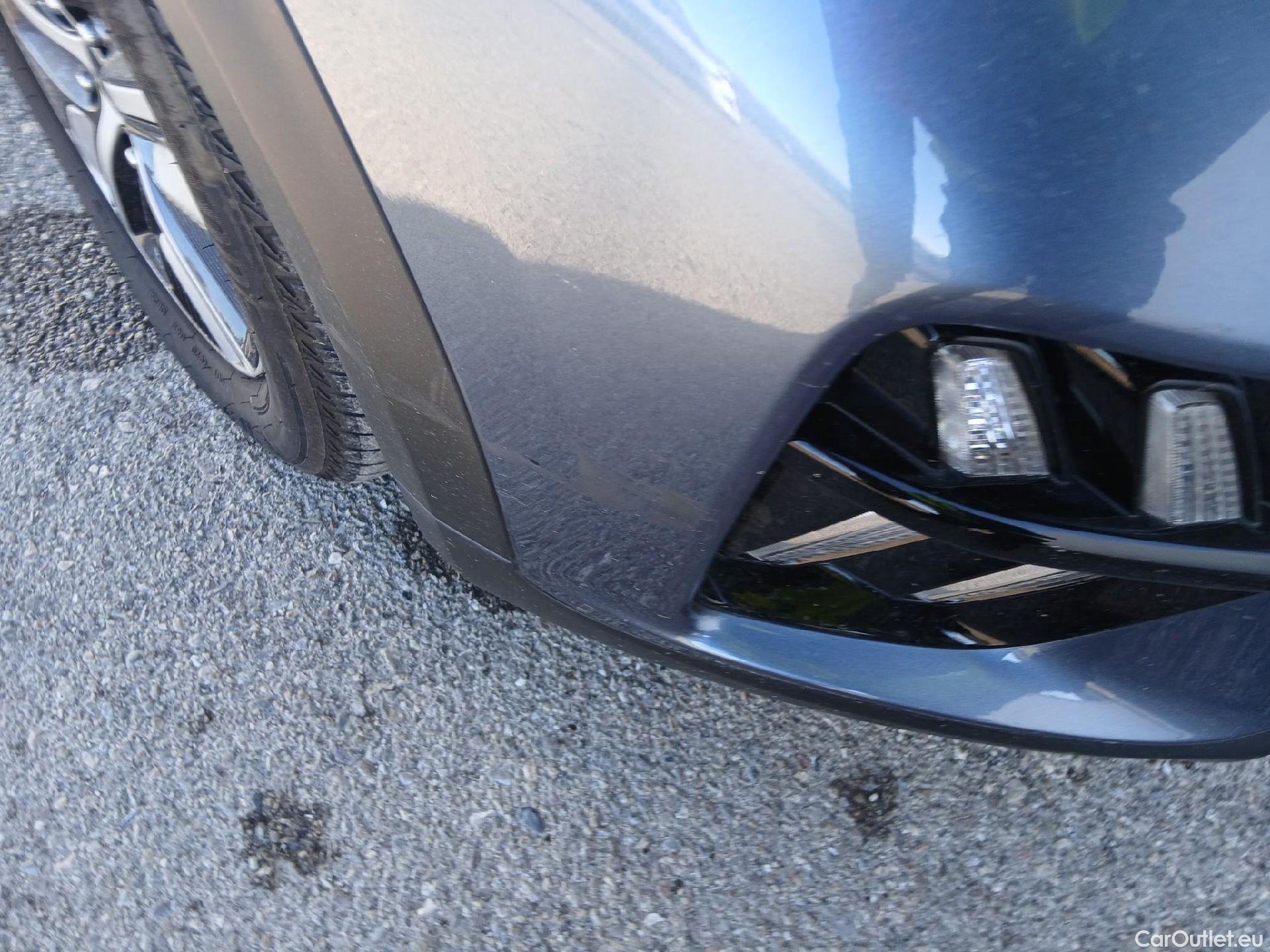  KIA  Niro KIA  / 2019 / 5P / crossover 1.6 GDi HEV 104kW (141CV) Drive #3