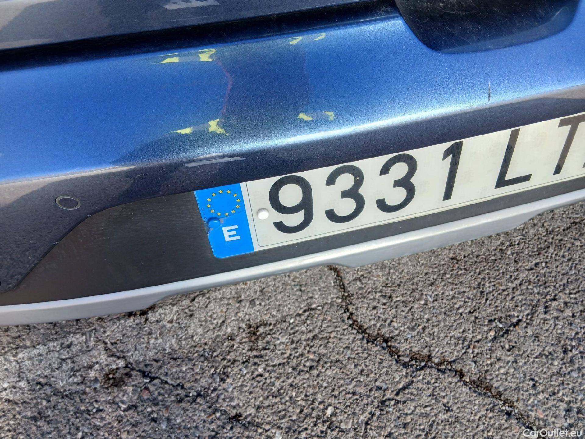  KIA  Niro KIA  / 2019 / 5P / crossover 1.6 GDi HEV 104kW (141CV) Drive #13