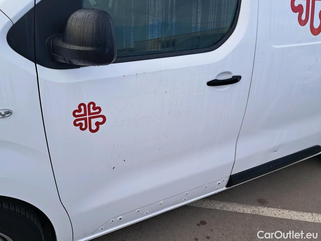  Opel  Vivaro OPEL  / 2019 / 4P / furgón 2.0 Diésel 88kW (120CV) L Inc. Select #23