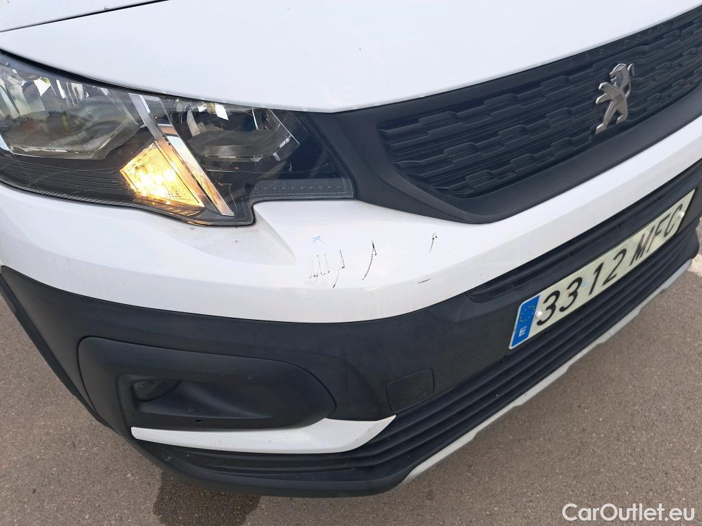  Peugeot  RIFTER PEUGEOT  / 2018 / 5P / combi Active Pack Busin. Standard BlueHDi 73kW #44