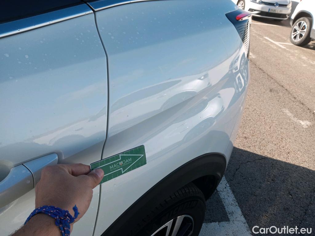  Peugeot  3008 PEUGEOT  / 2016 / 5P / todoterreno 1.5 BlueHDi 96kW S&S GT Line EAT8 #6