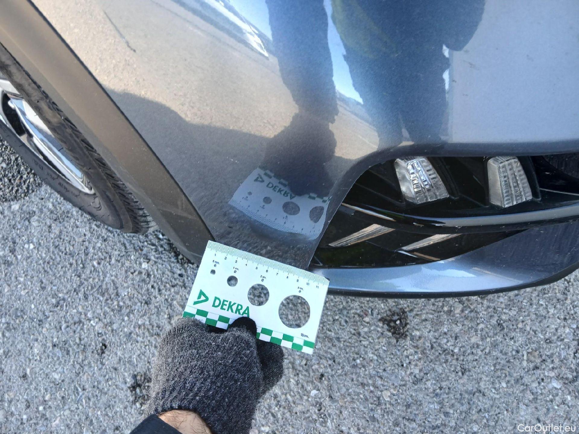  KIA  Niro KIA  / 2019 / 5P / crossover 1.6 GDi HEV 104kW (141CV) Drive #4